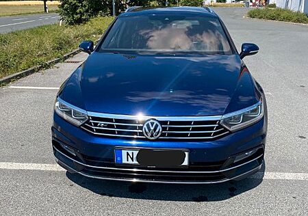 VW Passat Variant Volkswagen Passat 2.0 TDI R-Line/Highline ACC 360 Virtua