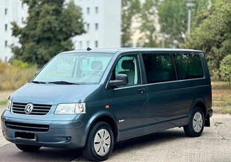 VW T5 Caravelle Volkswagen 8-Sitzer Lang Standheizung Webasto