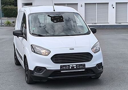 Ford Courier
