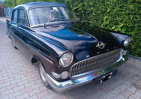 Opel Kapitän