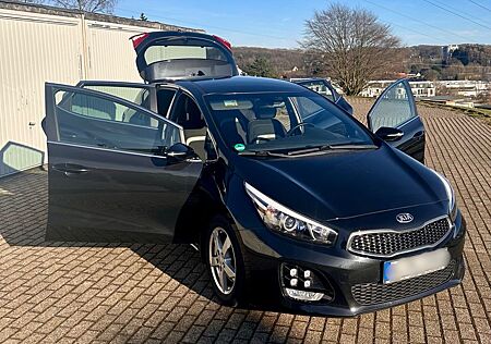 Kia Cee'd / Ceed 1.0 T-GDI GT Line GT Line