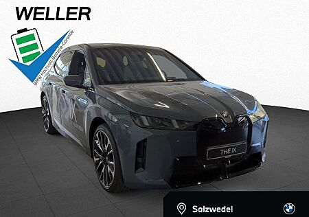 BMW iX xDr60 Facelift MSportPro AHK Pano ACC LED