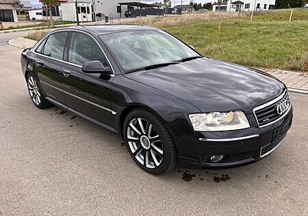 Audi A8 4.2 tiptronic quattro -