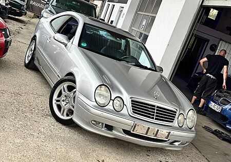 Mercedes-Benz CLK 230 KOMPRESSOR AVANTGARDE *AMG-EDITION*