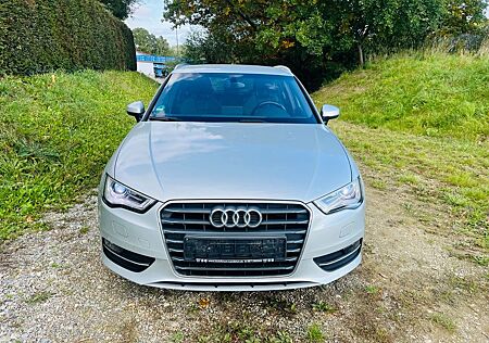 Audi A3 2.0 TDI Sportback S line Sportpaket