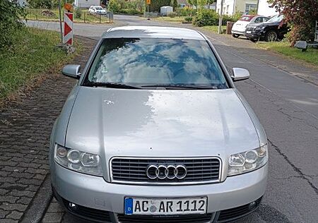 Audi A4 2.0 TÜV 05.27.