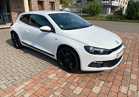 VW Scirocco Volkswagen 2.0 TSI 155 kW Life+Bi-Xenon+Scheckheft