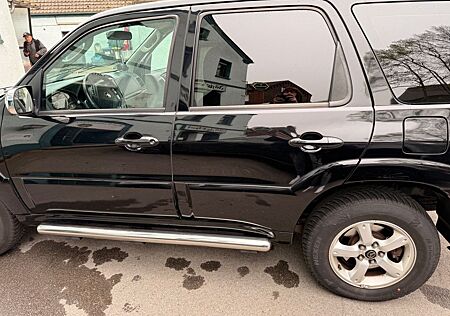 Mazda Tribute 2.3 Exclusive AWD Adventure Exclusive