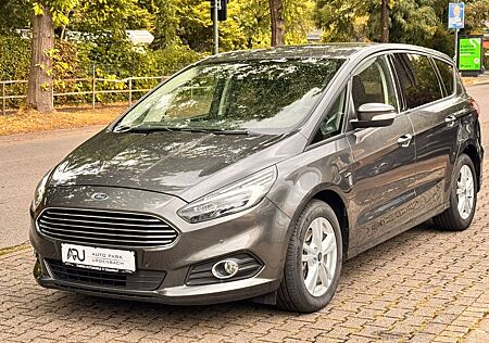 Ford S-Max Business. 1er Hand. HU/AU Neu. AHK