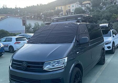 VW T6 Multivan Volkswagen Camper Van Umbau mit viel Zubehör