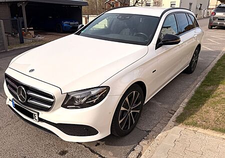 Mercedes-Benz E 300 de T Autom. , Widescreen, schöner Zustand!