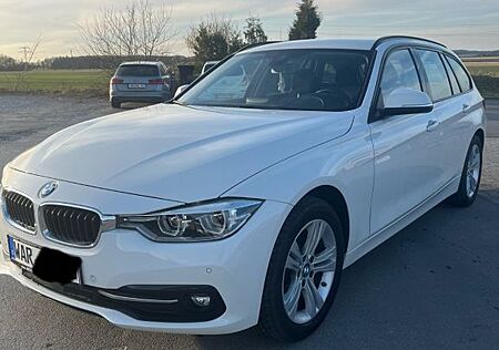 BMW 320d xDrive Touring SPORT LINE Navi LED ACC Kame
