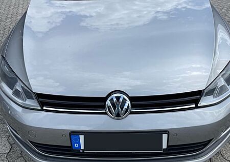VW Golf Volkswagen 1.4 TSI 90kW BMT Highline Highline