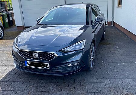Seat Leon 1.4 e-HYBRID Xcellence DSG Xcellence