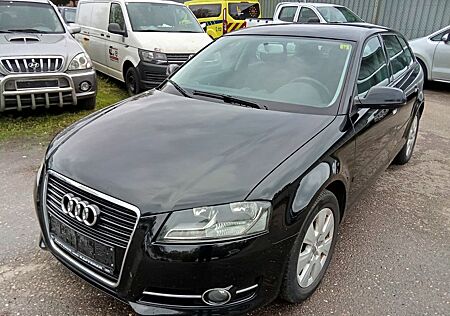 Audi A3 Sportback 1.6 TDI Attraction