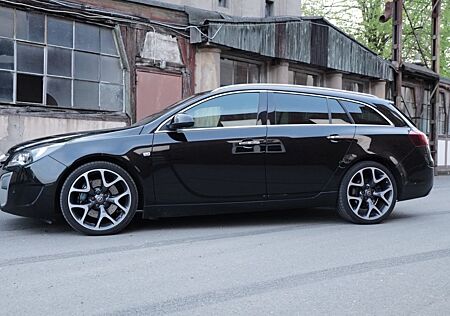 Opel Insignia Sports Tourer OPC 2.8 V6 Turbo 4x4 OPC