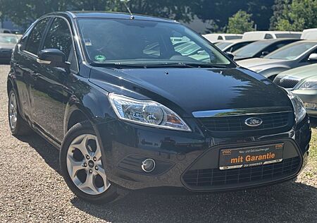 Ford Focus 1,6 TÜV NEU*32 T/KM*2 Hand*5 Gang*ALU*USB