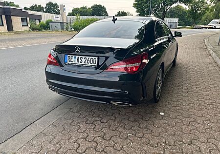 Mercedes-Benz CLA 200 AMG Line AMG Line