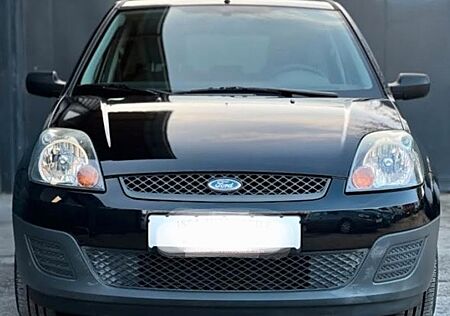 Ford Fiesta Ambiente #Klima #El. Fenster #TÜV