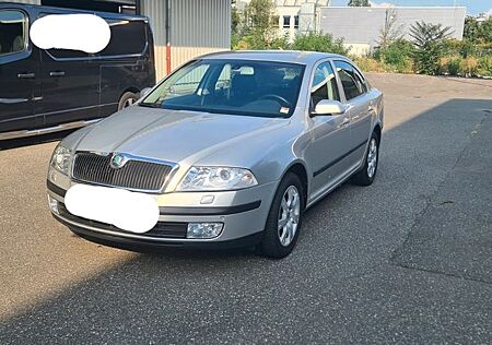 Skoda Octavia 2.0 FSI Elegance Elegance