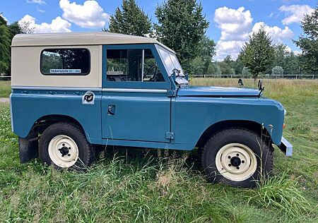 Land Rover Serie III Komplettrestauration