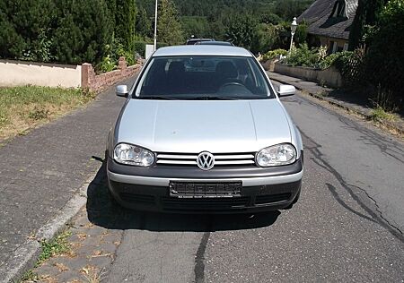 VW Golf Volkswagen