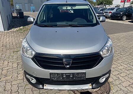 Dacia Lodgy Laureate 7 Sitzer Scheckheft gep