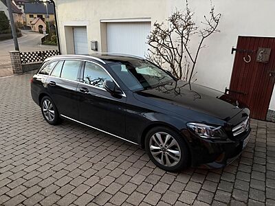 Mercedes-Benz C 300 d T Autom. - Pano,Matrix,AHK,SH,Garantie