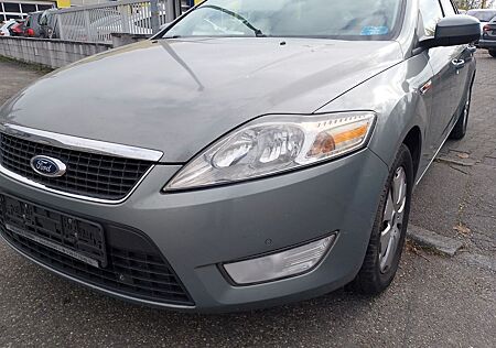 Ford Mondeo 2.0 Ghia Start/Stop Einparkhilfe V/H