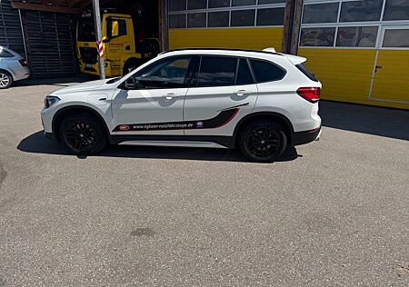 BMW X1 Baureihe xDrive 25 e Sport Line AHK