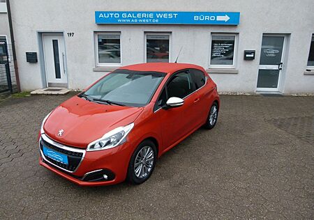 Peugeot 208 Allure*Erst 31.800km*2.Hand*LED*PDC*
