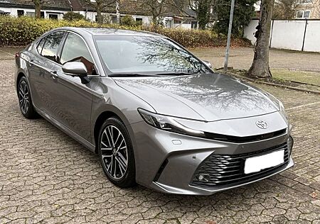 Toyota Camry *HYBRID*LASER*JBL*360*NEW MODEL*GARANTI