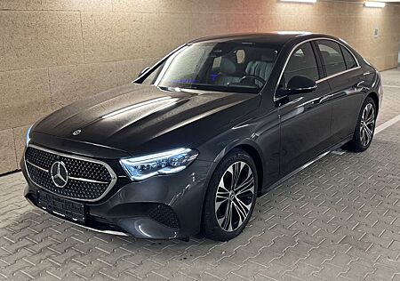 Mercedes-Benz E 200 Lim Avantgarde DIST 360° MEMO KEYL ADV DIG
