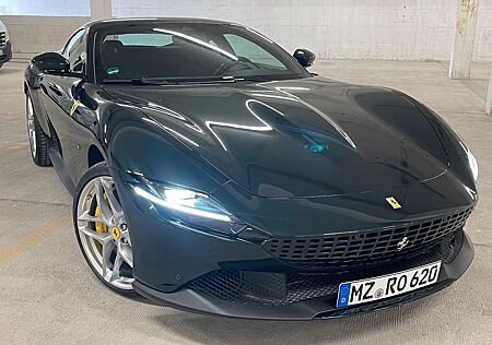 Ferrari Roma Carbonlenkrad, verde zeltweg, Daytona-seats