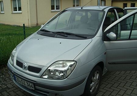 Renault Scenic Emotion 1.6 16V Emotion