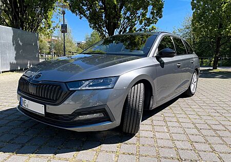 Skoda Octavia 1.5 TSI e-TEC DSG Sportline Combi Sp...