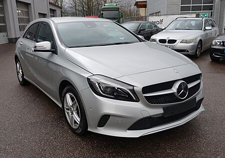 Mercedes-Benz A 200 CDI Urban-Busines"7G"Navi"Distronic"Led"