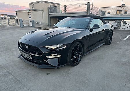 Ford Mustang GT 5.0 V8/Convertible 520 PS/1 HAND/VOLL