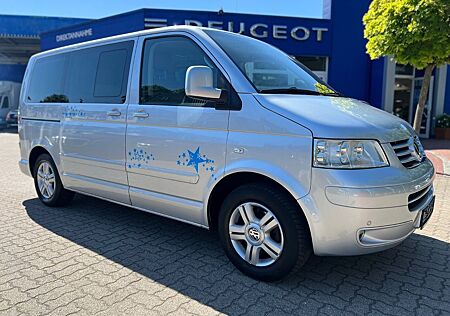 VW T5 Multivan Volkswagen T5 2.5TDI Multivan Highline*2xSchiebetür*AHK*