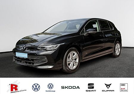 VW Golf Volkswagen VIII 1.5 TSI Life 1.5 TSI 85 kW Life Navi