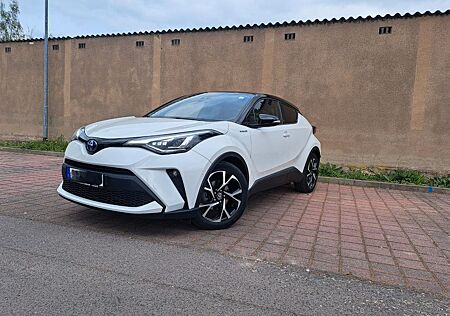 Toyota C-HR 2.0-l-VVTi Hybrid Team Deutschland