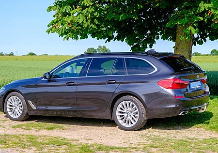 BMW 540d xDrive Touring A -