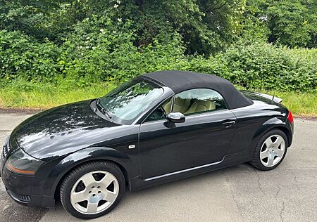 Audi TT Roadster 1.8T 132 kW -