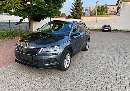 Skoda Karoq 1.6 TDI Automatik/Kamera/Großes Navi/ACC