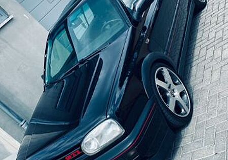 VW Golf Volkswagen 2.0 GTI Edition Edition
