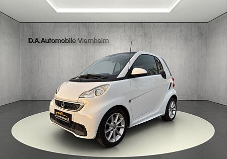 Smart ForTwo coupe°Navi°Klima°Sitzheizung°Panorama°