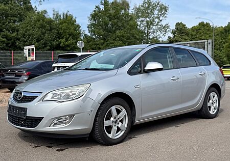 Opel Astra J Sports Tourer Design Edition
