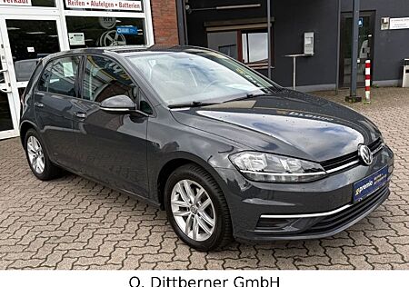 VW Golf Volkswagen VII 1,6 TDI Comfortline BMT Navi