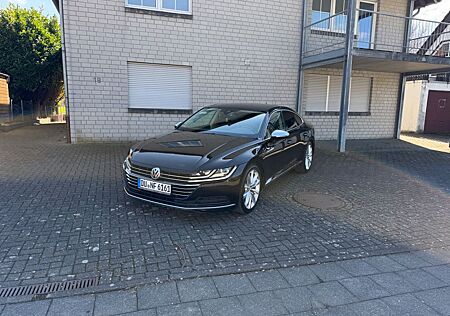 VW Arteon Volkswagen 2.0 TDI SCR DSG Elegance Elegance