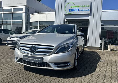Mercedes-Benz B 200 (BlueEFFICIENCY) 7G-DCT